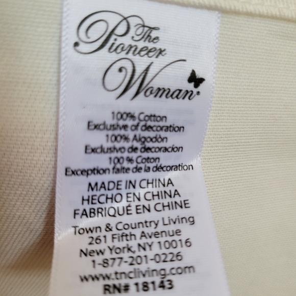 Home Sweet Home  Embroidered Tea Towel ~ Pioneer Woman ~ GUC ~ FINAL PRICE! - Picture 9 of 13